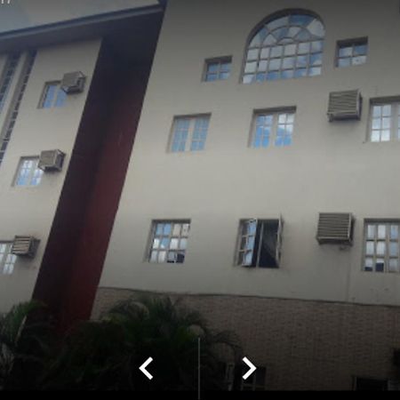 Nondon International Hotel Enugu Exteriör bild